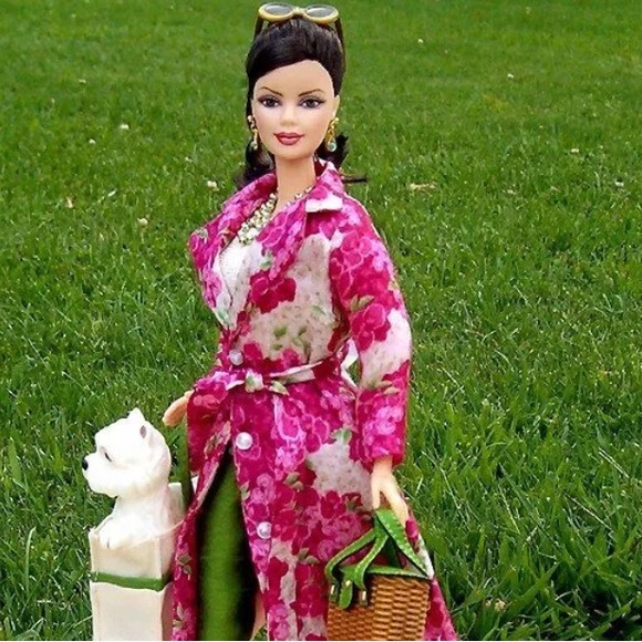 FASHIONABLE KATE SPADE BARBIE‎ DOLL - COLLECTIBLE NEW IN BOX